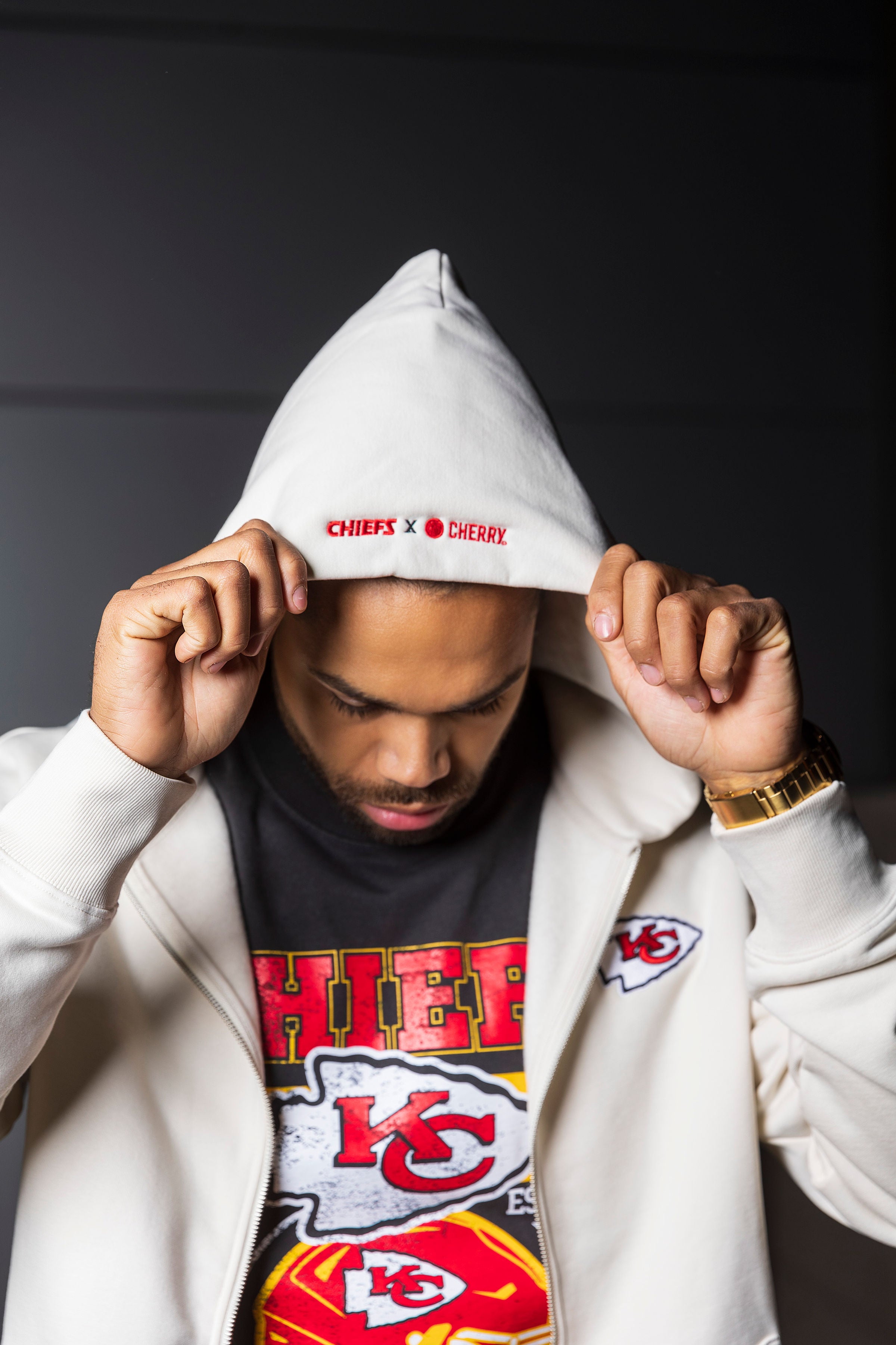 NFL Kansas City Chiefs オフィシャル パーカー 公式 Kansas City Chiefs アパレル＆商品 | DAZN